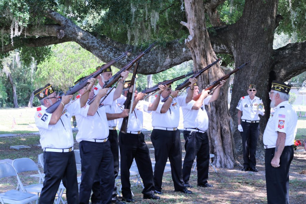 Memorial Day Service set for Oakside Cemetery Zephyrhills Free Press